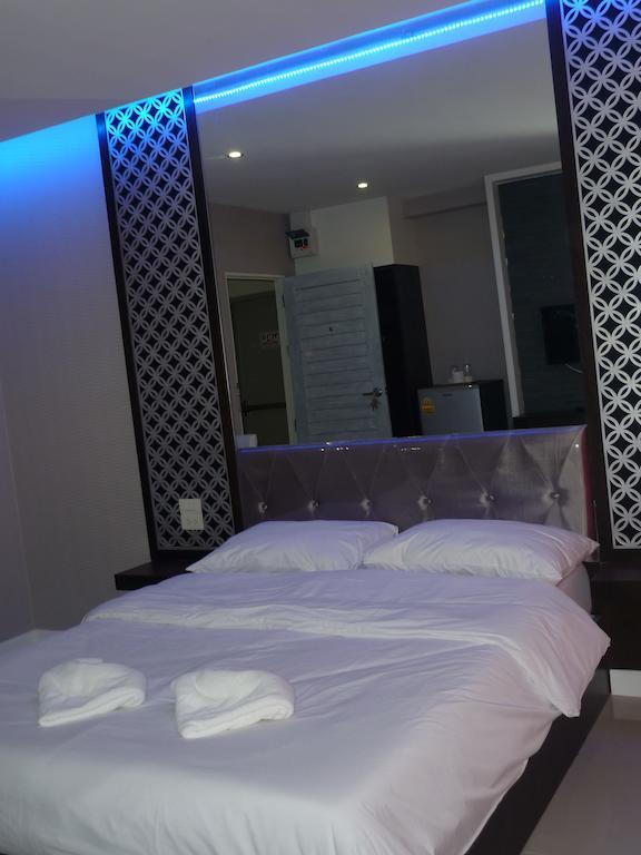 Ben Residence Bangkok Rum bild